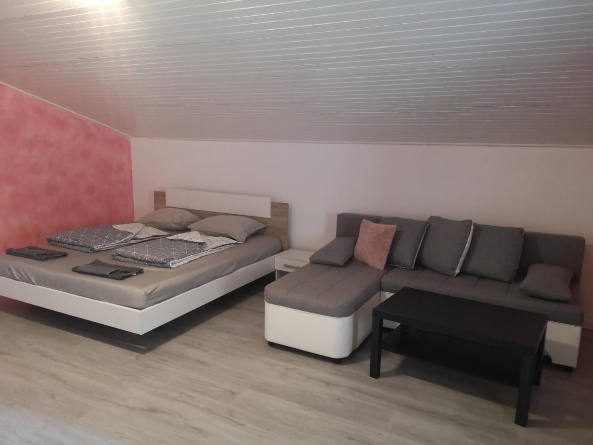 Saleto Apartma Apartment